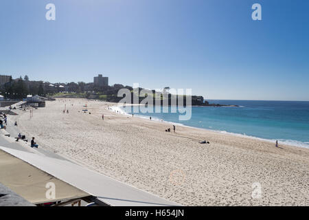 Per Bondi e Coogee a piedi è lungo 6 km situato in Sydneys sobborghi orientali Foto Stock