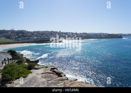 Per Bondi e Coogee a piedi è lungo 6 km situato in Sydneys sobborghi orientali Foto Stock