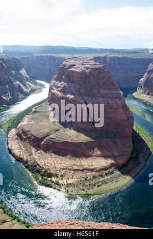 Curva a ferro di cavallo è un meandro formata dal fiume Colorado vicino alla pagina (Arizona) Foto Stock