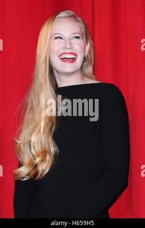 Danika Yarosh ! ! ! La Francia e la GERMANIA FUORI ! ! ! Per pinza JACK: non andare mai indietro Berlino Premiere, del CineStar, berline, Germania, Berlino, -- Ottobre 21, 2016. Foto di: APEGA International/Everett Collection Foto Stock