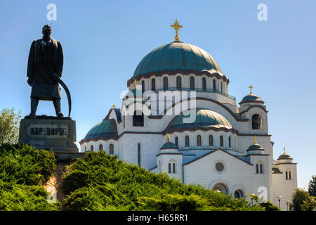 Cattedrale di San Sava e il monumento Karadjordje, Belgrado, Serbia
