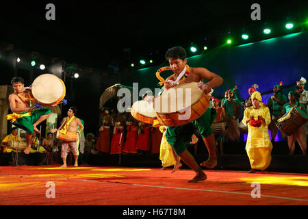 Dhol danza, Manipur, India Foto Stock