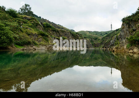 Parco La Arboleda - area ricreativa nel Trapaga Valley vicino a Bilbao, Vizcaya, Paesi Baschi, Spagna, Europa Foto Stock