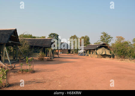 Un volontario safari camp situato nel deserto Tuli regione del Botswana, Africa. Foto Stock