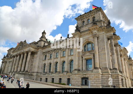 L'edificio del Reichstag nella capitale tedesca Berlino, Germania Foto Stock