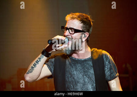 Marco Masini live presso Auditorium Conciliazione durante la Cronologia Tour 2015 Foto Stock