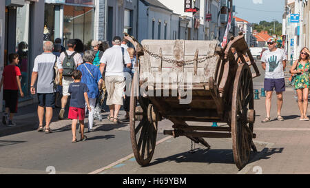 Challans, Francia - 11 Agosto 2016 : una volta evento Challans 'Autrefois Challans' organizzata dalla città e si immerge i visitatori in th Foto Stock