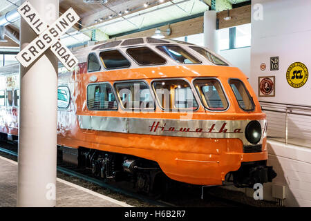 Daytona Beach Florida, Museo delle Arti e delle Scienze, MOAS, interno interno, Hiawatha, Ferrovia della costa di Seaboard, lounge car Skytop, FL160805020 Foto Stock