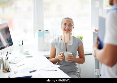 Giorno in ufficio Foto Stock
