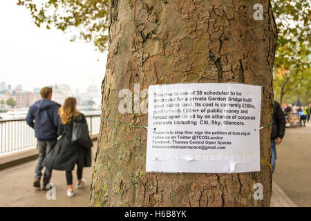 Proposta di sito del controverso Giardino Ponte a Londra il South Bank, Waterloo, Lambeth, REGNO UNITO Foto Stock