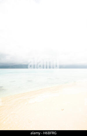 Isola abitata. Gorontalo, Sulawesi. Indonesia Foto Stock