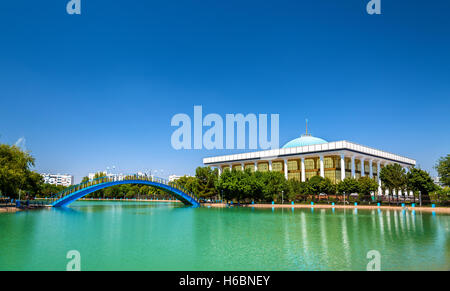 Il Parlamento dell Uzbekistan a Tashkent Foto Stock