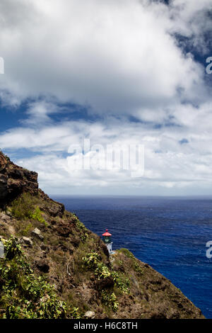 Makapuu Point Lighthouse sulla costa est di Oahu, Hawaii, Stati Uniti d'America. Foto Stock