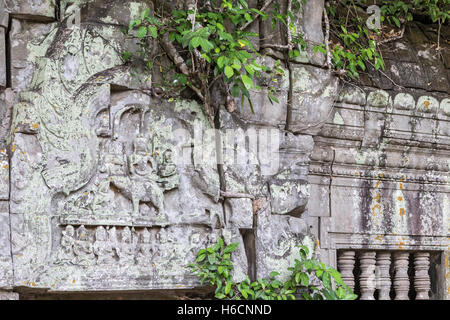 Rovine dei templi, Boeng Mealea, aka Boeng Mealea, Siem Reap, Cambogia Foto Stock