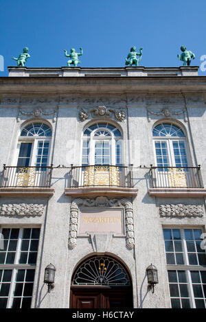 Facciata del Mozarteum di Salisburgo, Austria, Europa Foto Stock