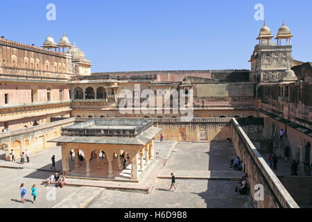 Baradari Pavilion, Zenani Deorhi, Amer (o ambra) Fort, Amer, Jaipur, Rajasthan, India, subcontinente indiano, Asia del Sud Foto Stock