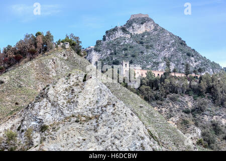 Castelmola, monte Tauro, Taormina, Sicilia, Italia Foto Stock