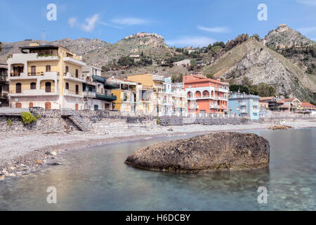 Castelmola, Giardini Naxos, Monte Tauro, Taormina, Sicilia, Italia Foto Stock