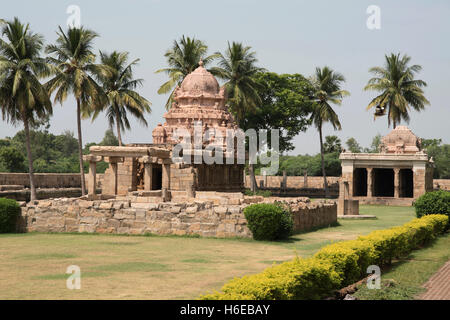 Tenkailasa santuario e Ganeshsa santuario, il tempio di Brihadisvara complessa, Gangaikondacholapuram, Tamil Nadu, India. Foto Stock