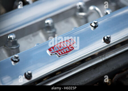 La lega del coperchio di bilanciere della mitica british c-type Jaguar auto sportiva Foto Stock