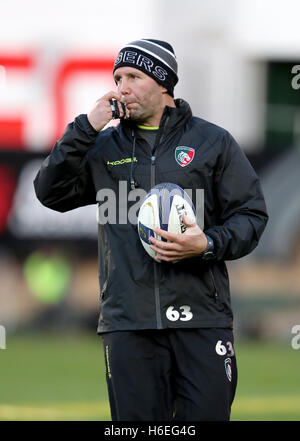 Leicester Tigers coach Aaron Mauger durante la European Champions Cup, una piscina, corrispondono a Welford Road, Leicester. Foto Stock