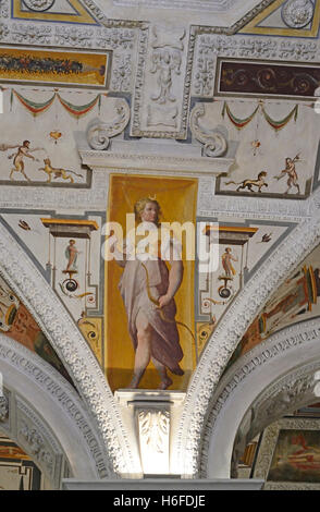 Il soffitto dipinto, Palazzo Tobia Pallavicino Via Garibaldi 4, Rolli, UNESCO Patrimonio Mondiale, sito, Genova, Liguria, Italia, Europa Foto Stock