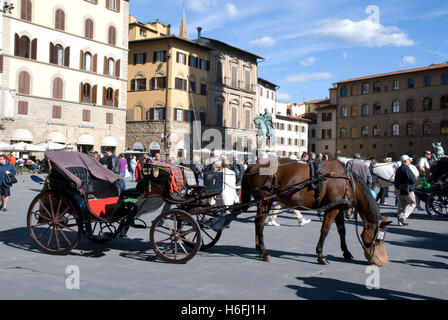 Fiacre sulla Piazza della Signoria, Firenze, Toscana, Italia, Europa Foto Stock