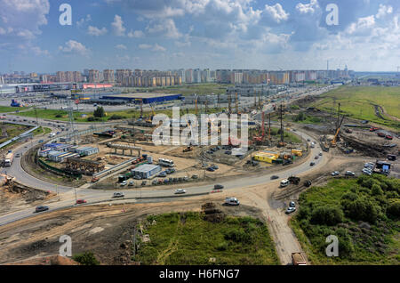 Costruzione di due livelli di risultato sulla strada di bypass Foto Stock