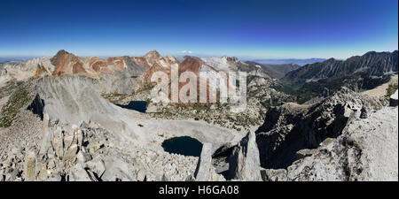 Panorama che guarda il McGee Creek Valley dal Monte Crocker Foto Stock