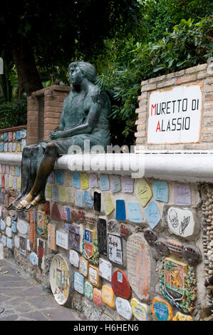 Le figure e i segni sulla parete Il Muretto, Alassio, Riviera, Liguria, Italia, Europa Foto Stock