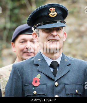 Brentwood, Essex, 29 ottobre 2016 riserva supporto ufficiali di Brentwood appello di papavero lancio Credito: Ian Davidson/Alamy Live News Foto Stock