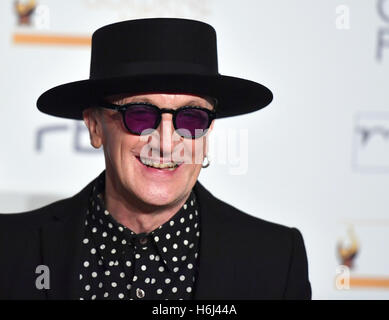 Leipzig, Germania. 28 ott 2016. Musicista Marius Mueller-Westernhagen al ventiduesimo "Goldene Henne' media cerimonia di premiazione nella Neue Messe a Leipzig, Germania, 28 ottobre 2016. Foto: JAN WOITAS/dpa/Alamy Live News Foto Stock