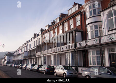Sidmouth. Regency edifici lungo il lungomare a Sidmouth, nel Devon. Foto Stock