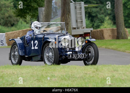 Bethan Toplis nella sua Riley Ulster Imp al Chateau Impney Hillclimb 2016 Foto Stock
