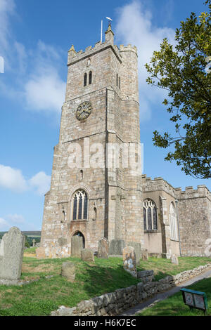 Sant'Andrea Chiesa, Fore Street, Moretonhampstead, Parco Nazionale di Dartmoor, Devon, Inghilterra, Regno Unito Foto Stock