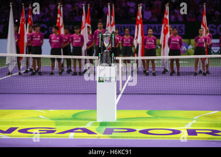 Singapore indoor stadium, Singapore. Il 30 ottobre, 2016. BNP Paribas WTA finals Women Tennis Association .Trofeo credito presentazione: Yan Lerval/Alamy Live News Foto Stock