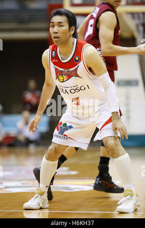 Kanagawa, Giappone. 29 ott 2016. Masahiro Oguchi (Neophoenix) Basket : 2016-17 B.LEAGUE Prima Divisione corrispondenza tra Kawasaki Brave Thunders 84-66 SAN-EN Neophoenix a Todoroki Arena di Kanagawa, Giappone . © Yusuke Nakanishi AFLO/sport/Alamy Live News Foto Stock