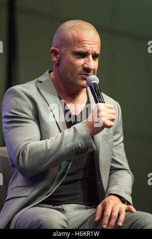 In presenza di Stan Lee LA Comic Con - SAT, Los Angeles Convention Center di Los Angeles, CA. 29 ottobre, 2016. Foto di: Tony Gonzalez/Everett Collection Foto Stock