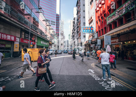 Fa Yuen Street Mong Kok, Hong Kong tradizionale mercato locale Foto Stock