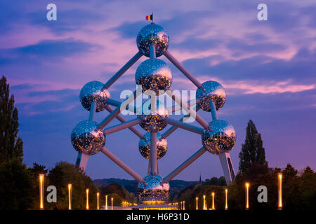 Atomium di Bruxelles Belgio Foto Stock