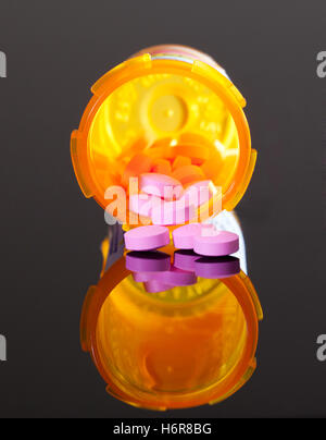 Scopo la salute macro close-up di ammissione macro vista ravvicinata medicalmente medical closeup riflessione lust dipendenza tendenza Foto Stock