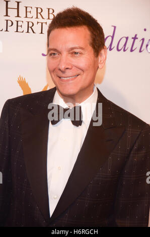 New York, NY, STATI UNITI D'AMERICA. 31 ott 2016. Frequenta la Scuola di Harlem delle Arti 2016 Gala sfera Masquerade presso il Plaza Hotel il lunedì, 31 Ottobre a New York. Credito: Raymond Hagans/media/punzone Alamy Live News Foto Stock