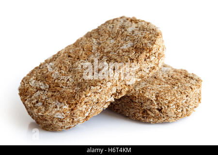 Due di tutto il grano biscotti Colazione isolato su bianco in prospettiva. Foto Stock