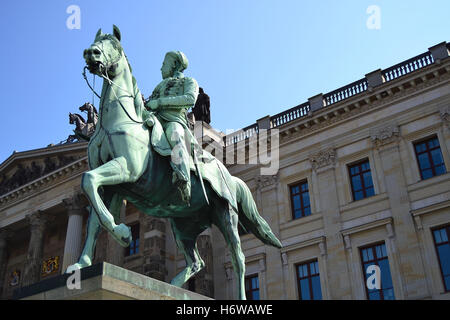 Monumento statua monumento brunswick statua uomo nero duke william brunswick schwarzer herzog Friedrich Wilhelm luneburg Foto Stock