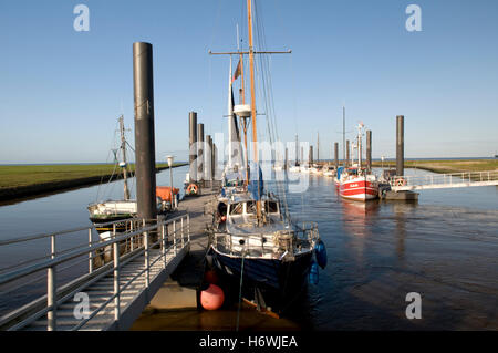 Altenbruch del porto al fiume Elba vicino a Cuxhaven, Bassa Sassonia Foto Stock