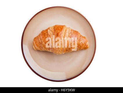 Croccante fresche brioche per colazione sulla piastra su sfondo bianco Foto Stock