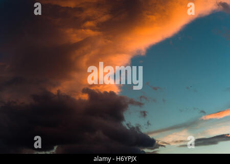 Tramonto spettacolare in Port Appin, a ovest della Scozia Foto Stock