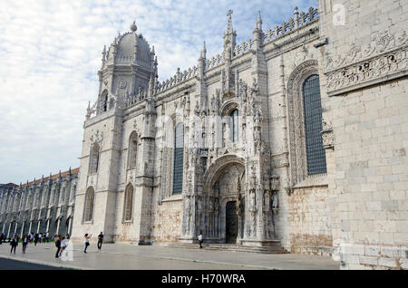 Il Monastero di Jeronimos e la chiesa di S Maria, Belém Foto Stock