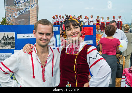 Dnepropetrovsk, Ucraina - 14 Settembre 2013: folk ucraini mostra artisti folk art Foto Stock