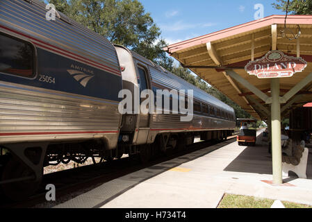 DeLand Florida USA treni passeggeri alla stazione Deland Florida US Foto Stock